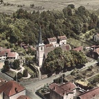 Vue aérienne de l'église et du centre
